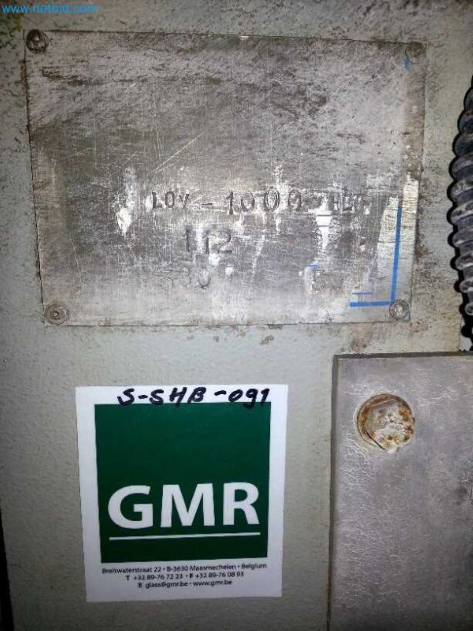 Sale of a complete warehouse of machinery for the glass industry in Spain-6