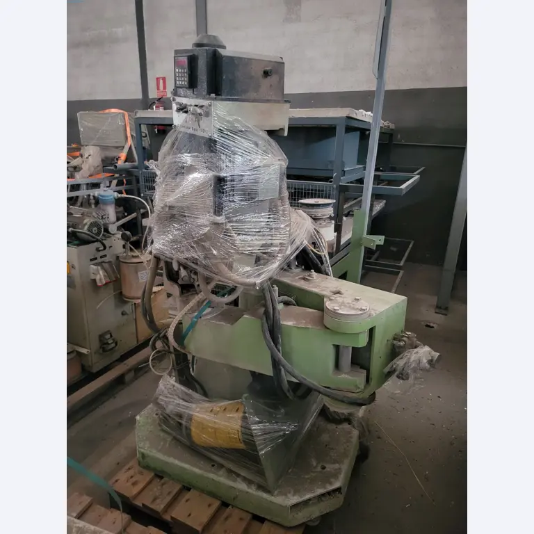 Sale of a complete warehouse of machinery for the glass industry in Spain-3