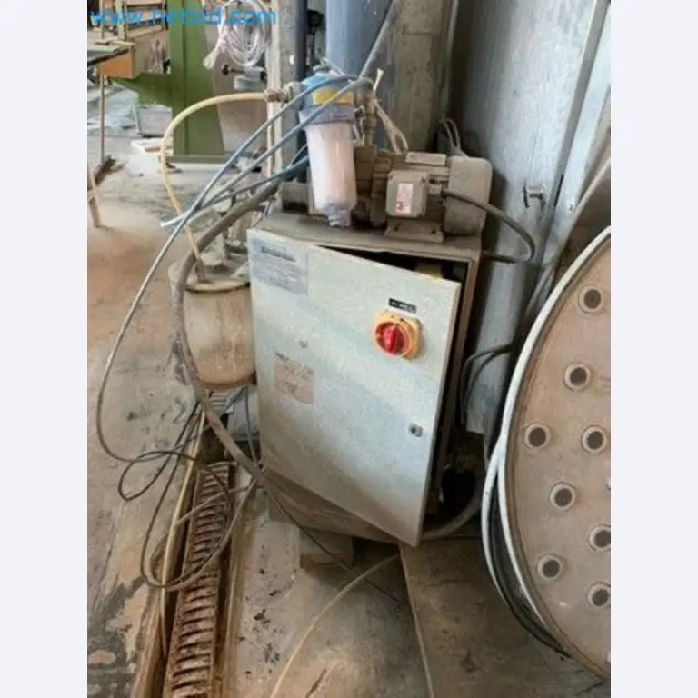 Sale of a complete warehouse of machinery for the glass industry in Spain-12