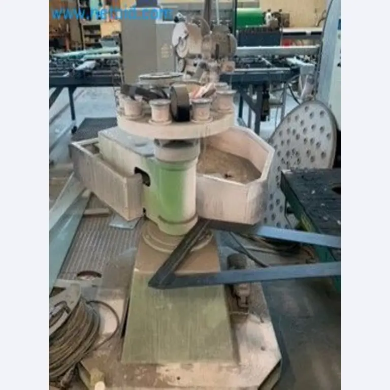 Sale of a complete warehouse of machinery for the glass industry in Spain-13