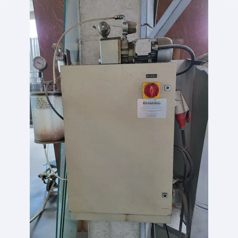 Sale of a complete warehouse of machinery for the glass industry in Spain-9