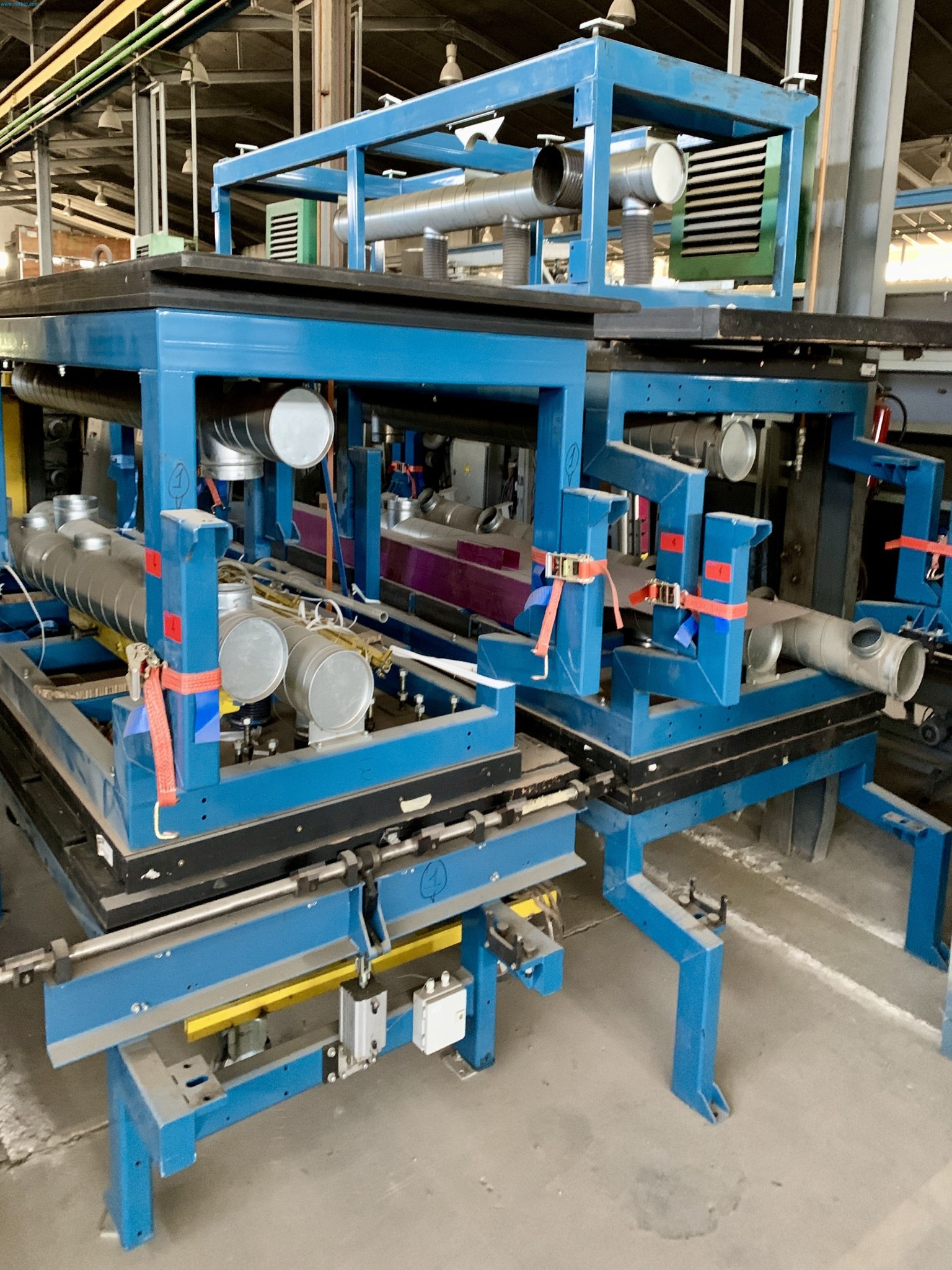 Sale of a complete warehouse of machinery for the glass industry in Spain-9