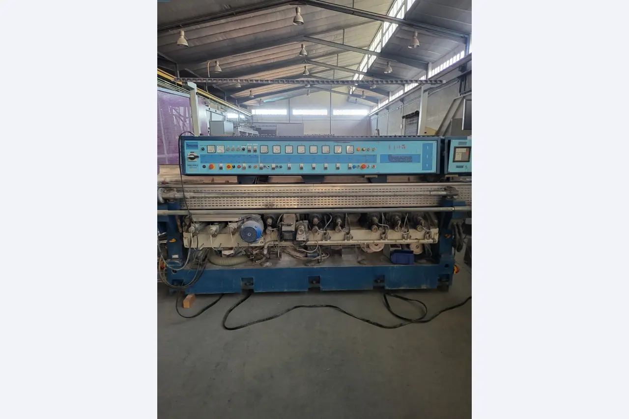 Sale of a complete warehouse of machinery for the glass industry in Spain-1