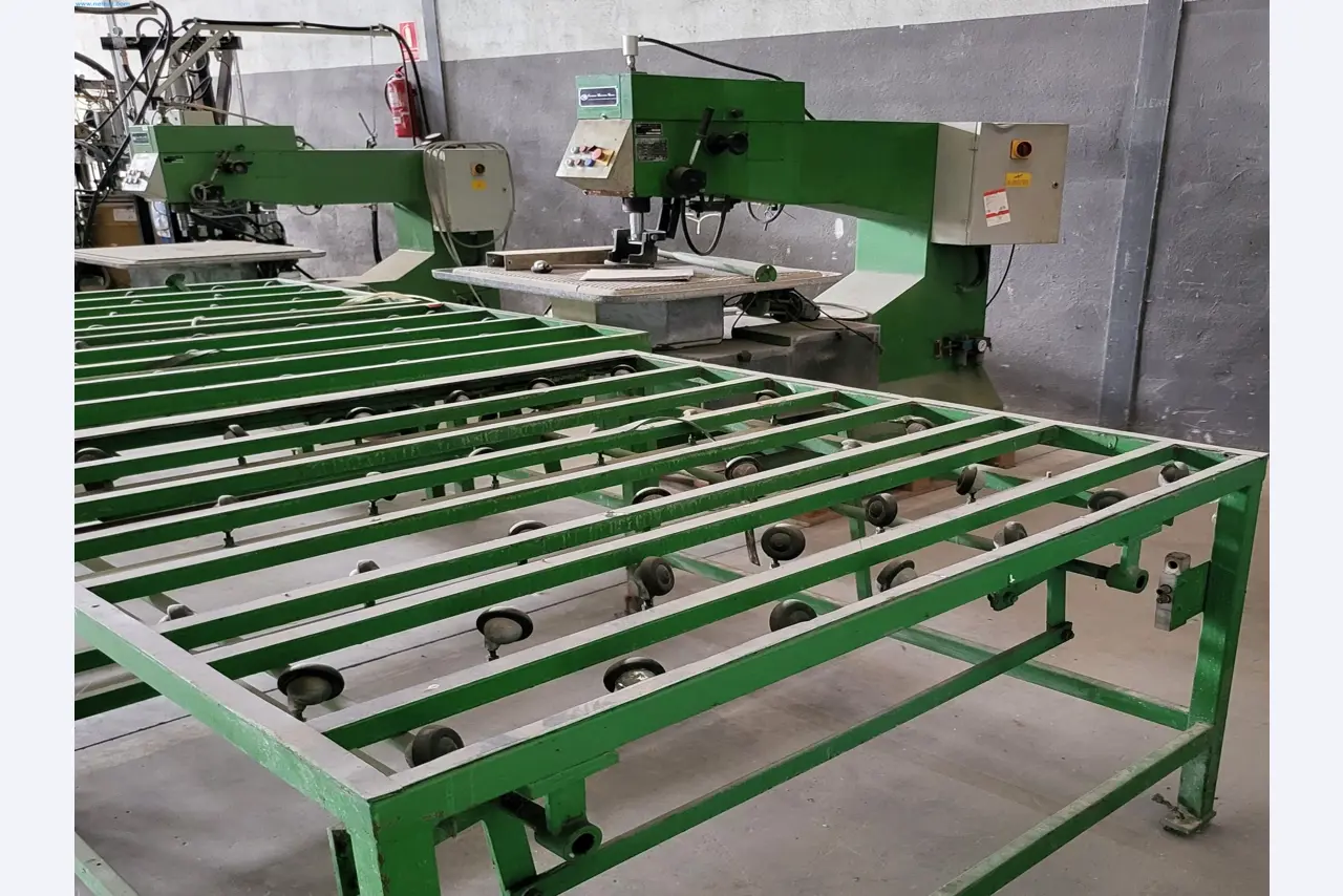 Sale of a complete warehouse of machinery for the glass industry in Spain-13