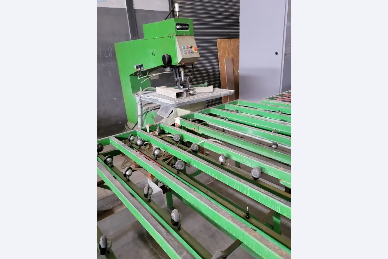 Sale of a complete warehouse of machinery for the glass industry in Spain-3