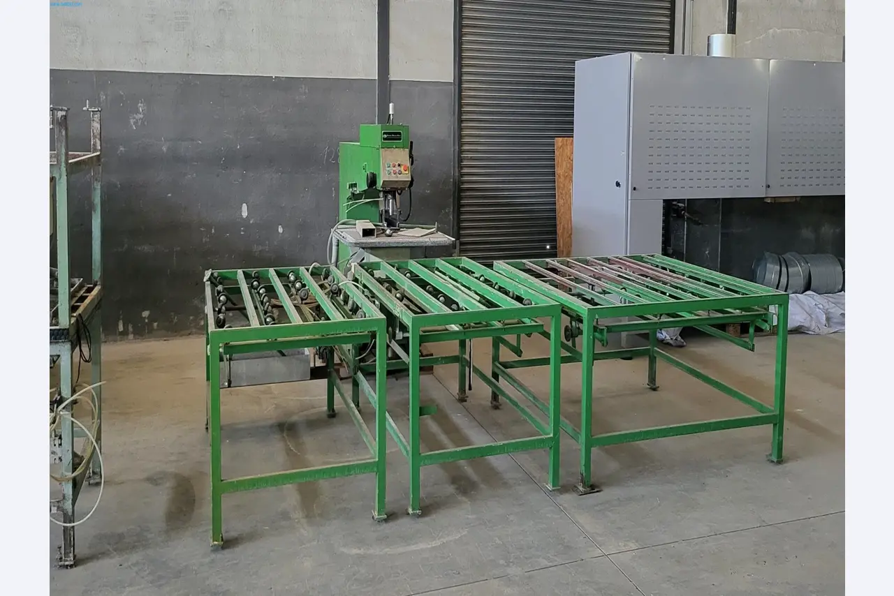 Sale of a complete warehouse of machinery for the glass industry in Spain-9