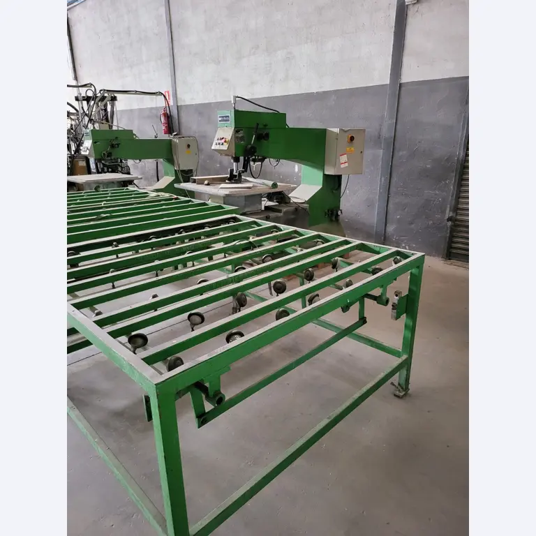 Sale of a complete warehouse of machinery for the glass industry in Spain-10