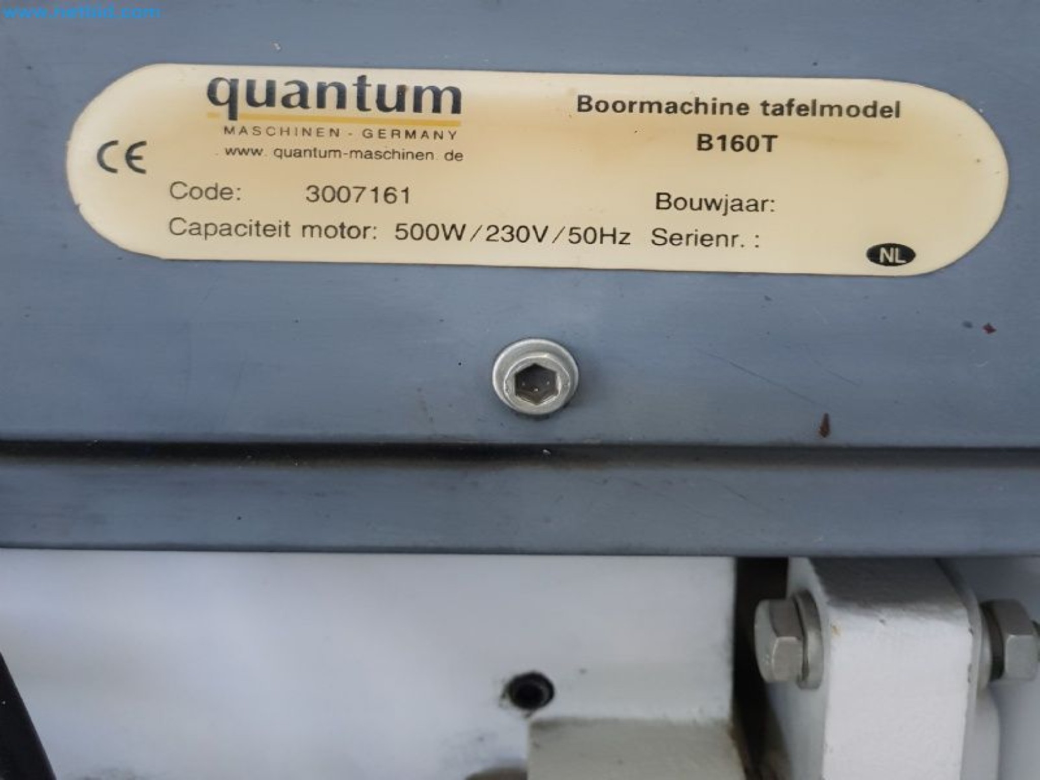 Sale of a complete warehouse of machinery for the glass industry in Spain-10