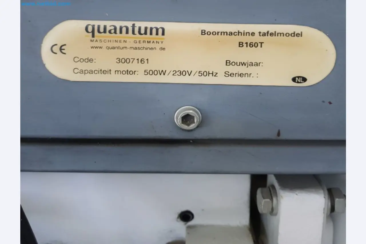 Sale of a complete warehouse of machinery for the glass industry in Spain-10