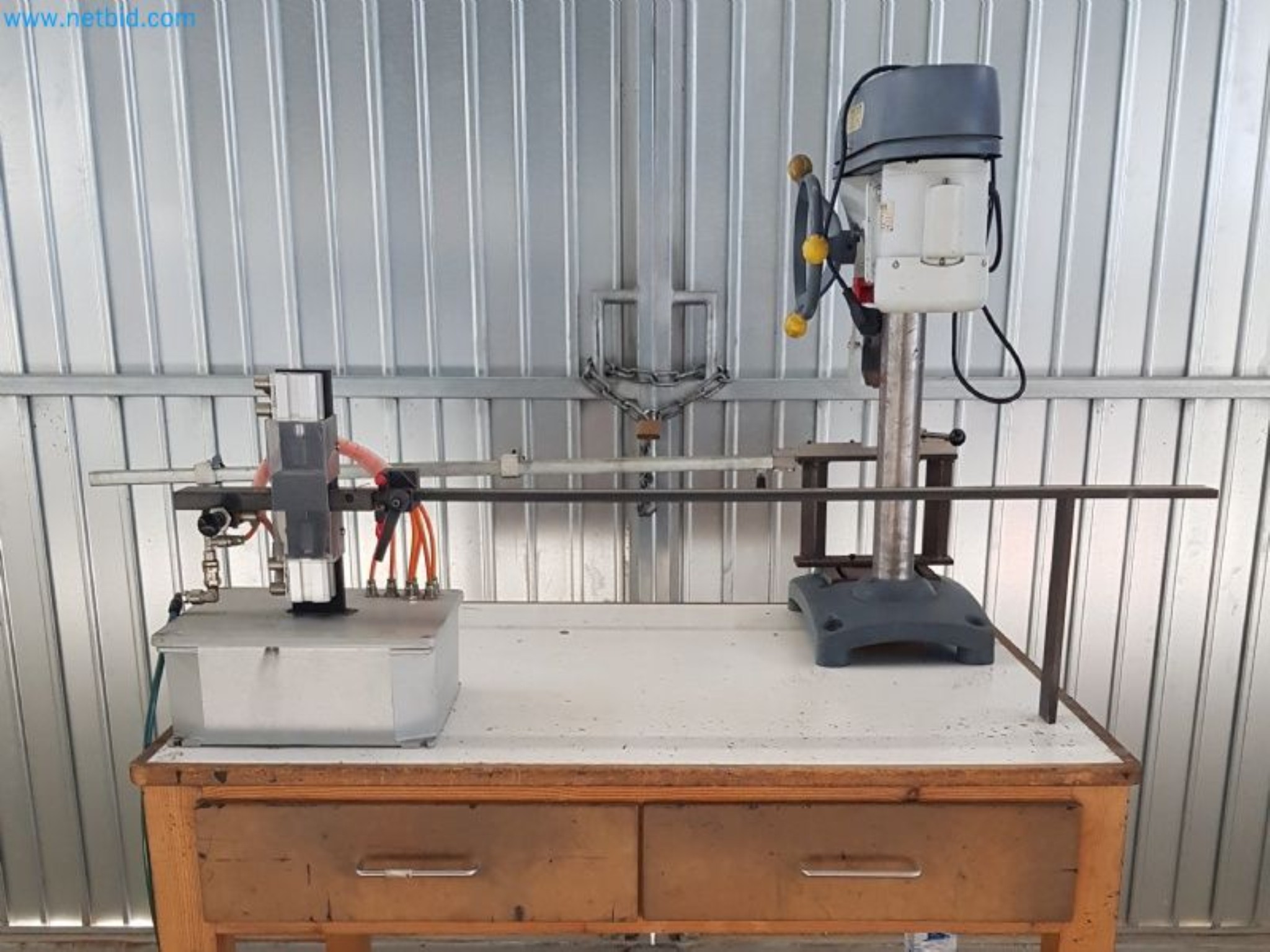 Sale of a complete warehouse of machinery for the glass industry in Spain-5