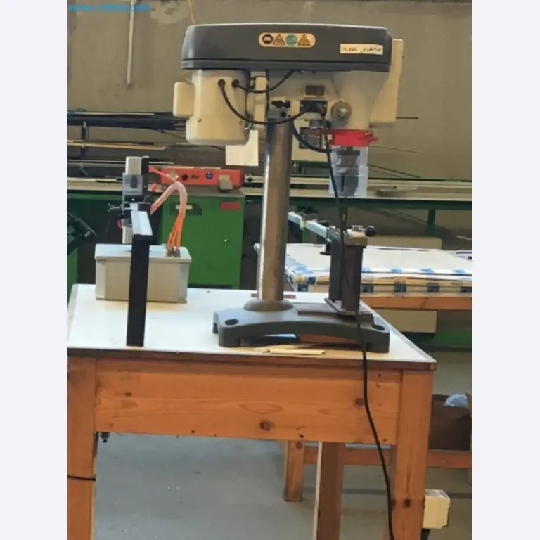 Sale of a complete warehouse of machinery for the glass industry in Spain-6