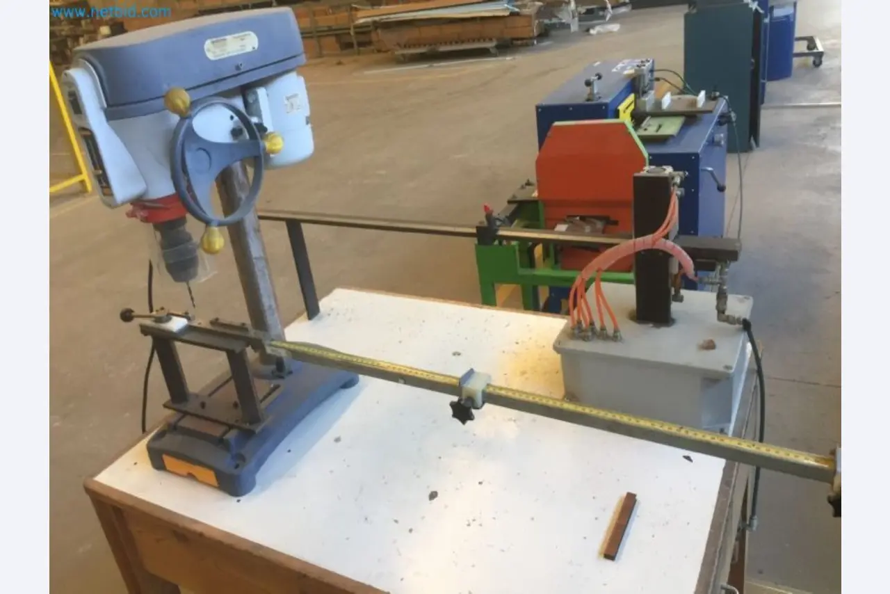 Sale of a complete warehouse of machinery for the glass industry in Spain-7