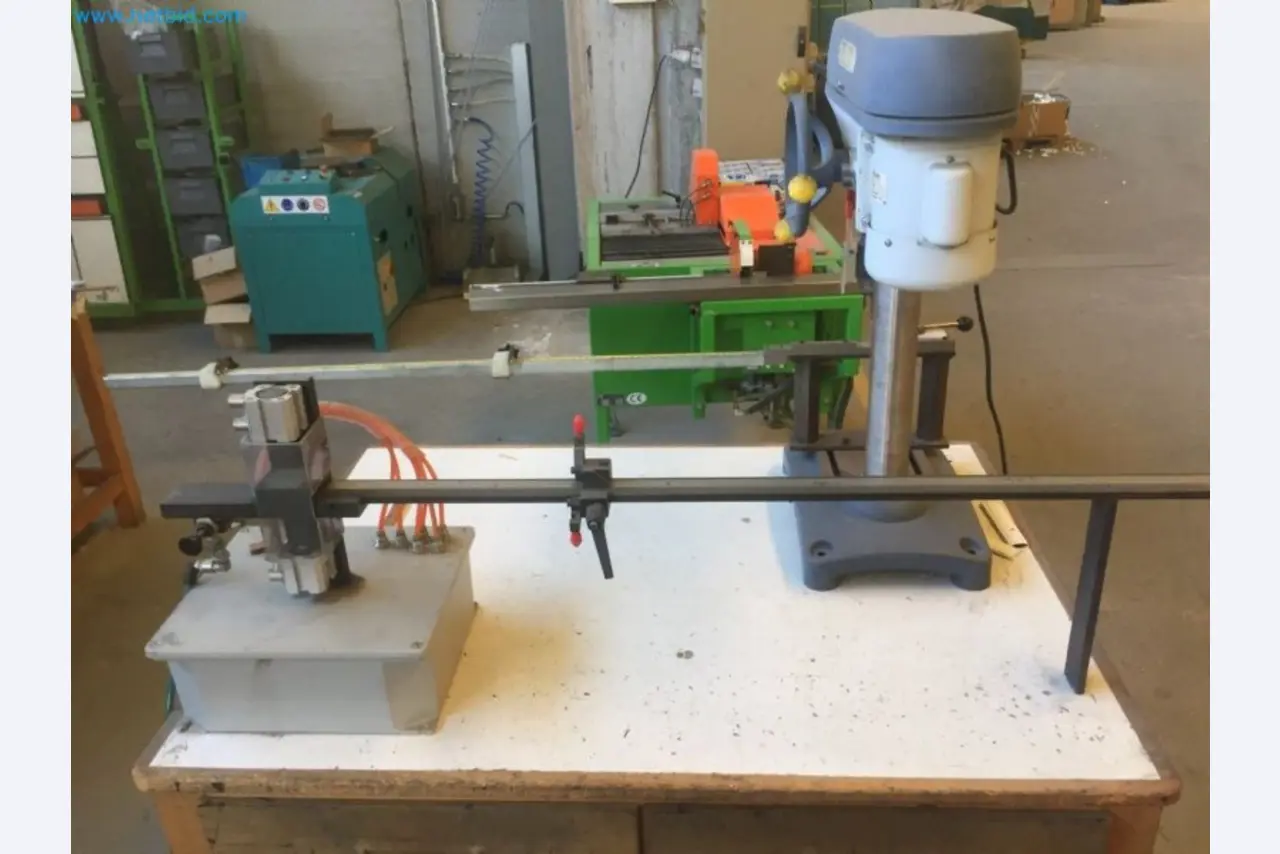 Sale of a complete warehouse of machinery for the glass industry in Spain-8