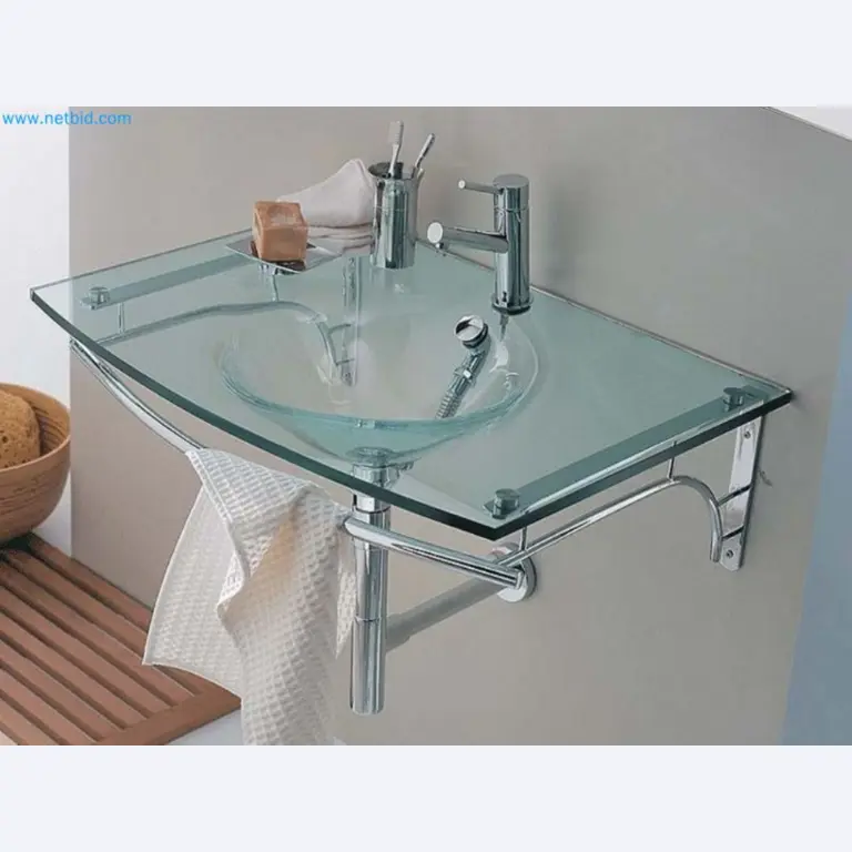 Sale of a complete warehouse of machinery for the glass industry in Spain-5