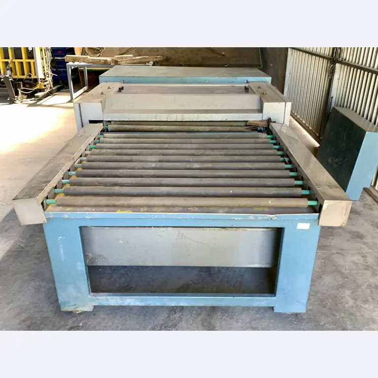 Venta de un almacén completo de maquinaria para la producción de vidrio en España-14