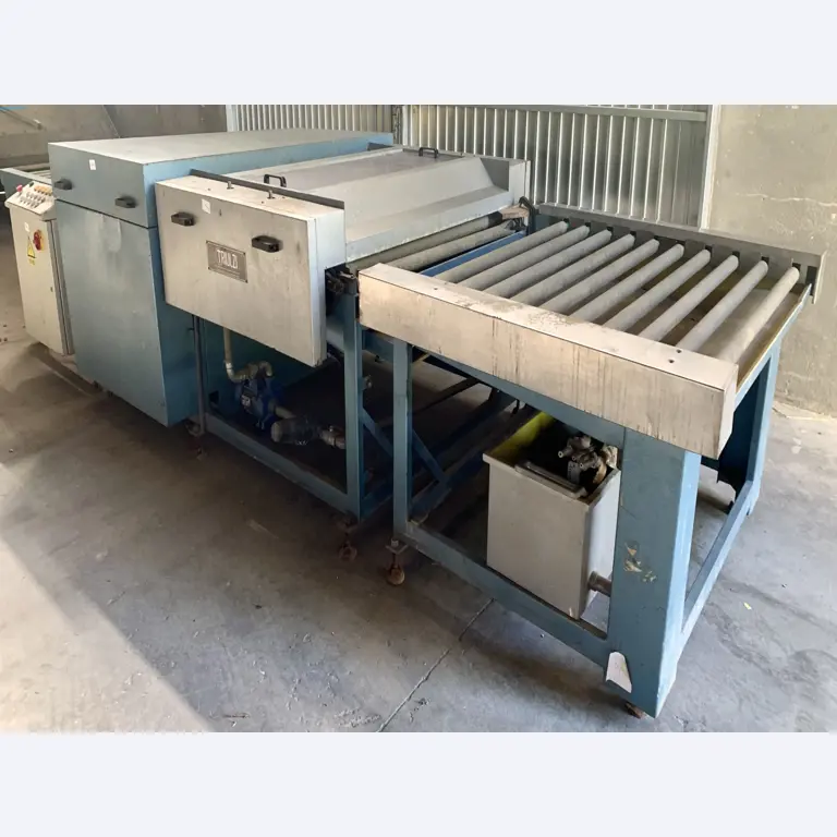 Venta de un almacén completo de maquinaria para la producción de vidrio en España-19