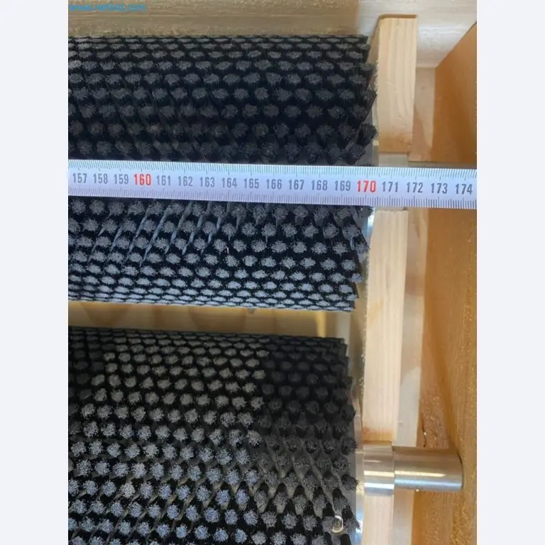 Sale of a complete warehouse of machinery for the glass industry in Spain-4