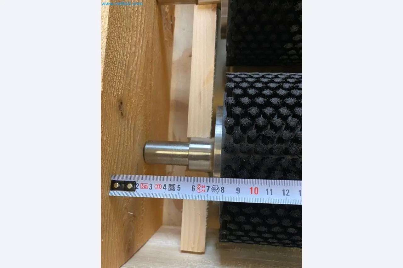 Sale of a complete warehouse of machinery for the glass industry in Spain-7