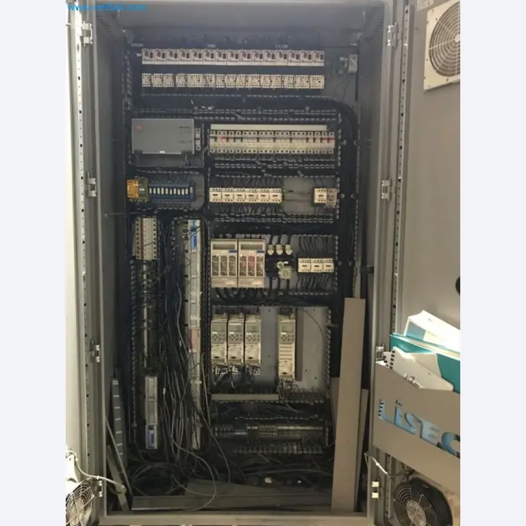 Sale of a complete warehouse of machinery for the glass industry in Spain-10