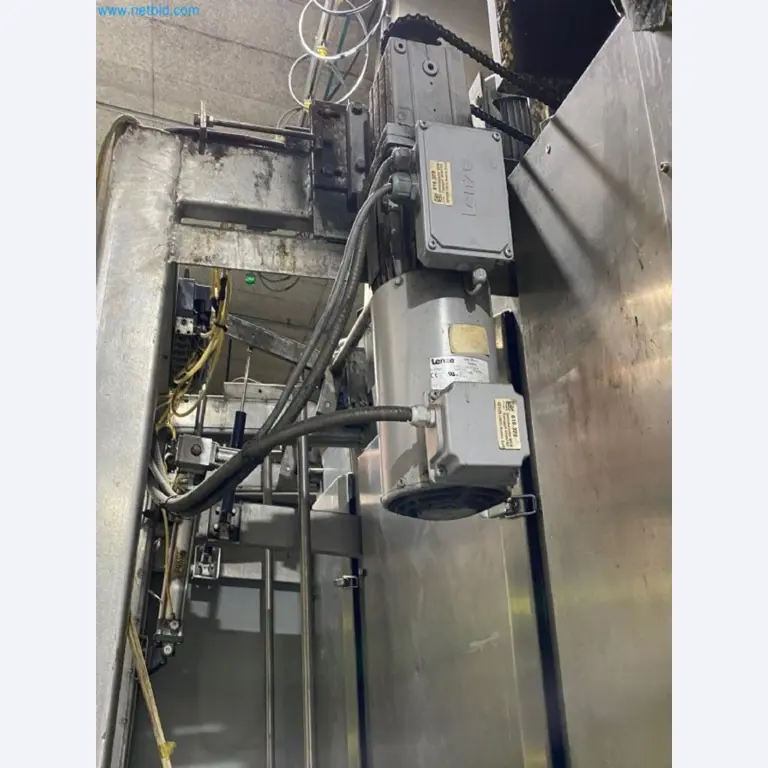 Sale of a complete warehouse of machinery for the glass industry in Spain-7