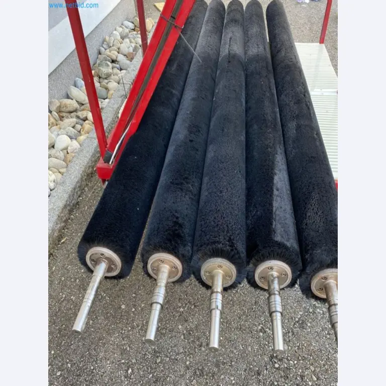 Sale of a complete warehouse of machinery for the glass industry in Spain-2