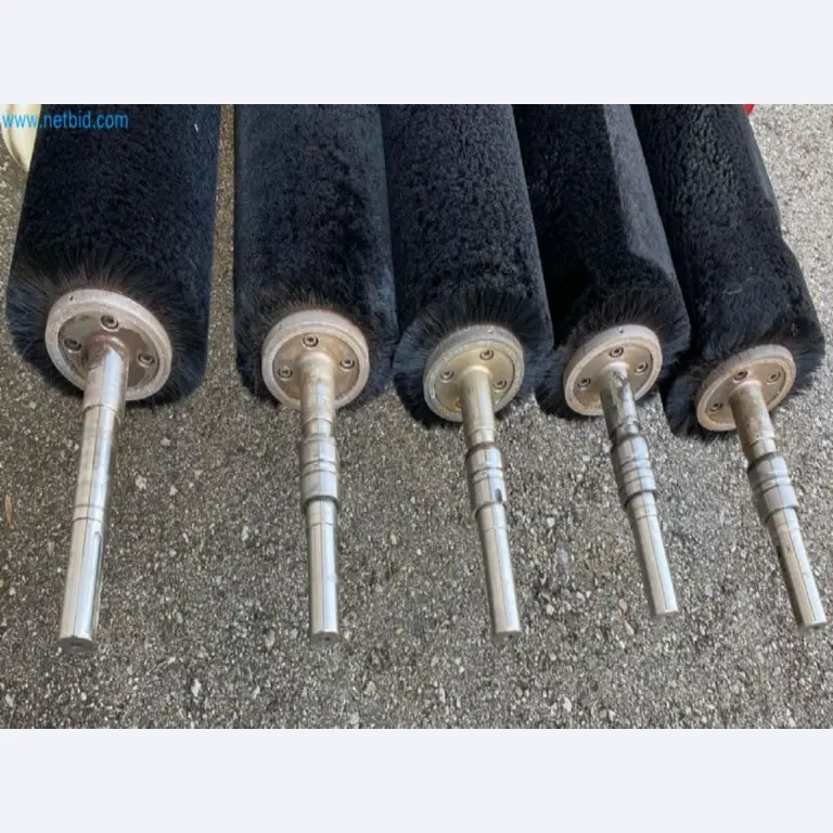 Sale of a complete warehouse of machinery for the glass industry in Spain-3