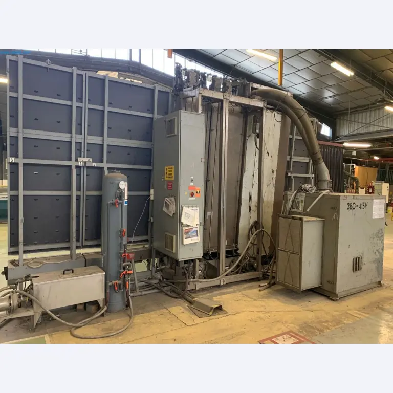 Sale of a complete warehouse of machinery for the glass industry in Spain-15