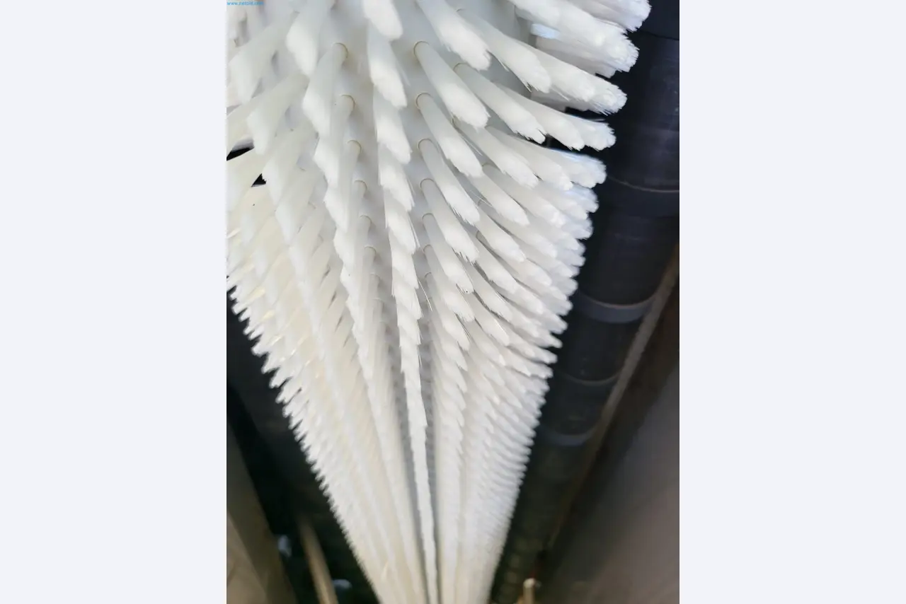 Sale of a complete warehouse of machinery for the glass industry in Spain-7