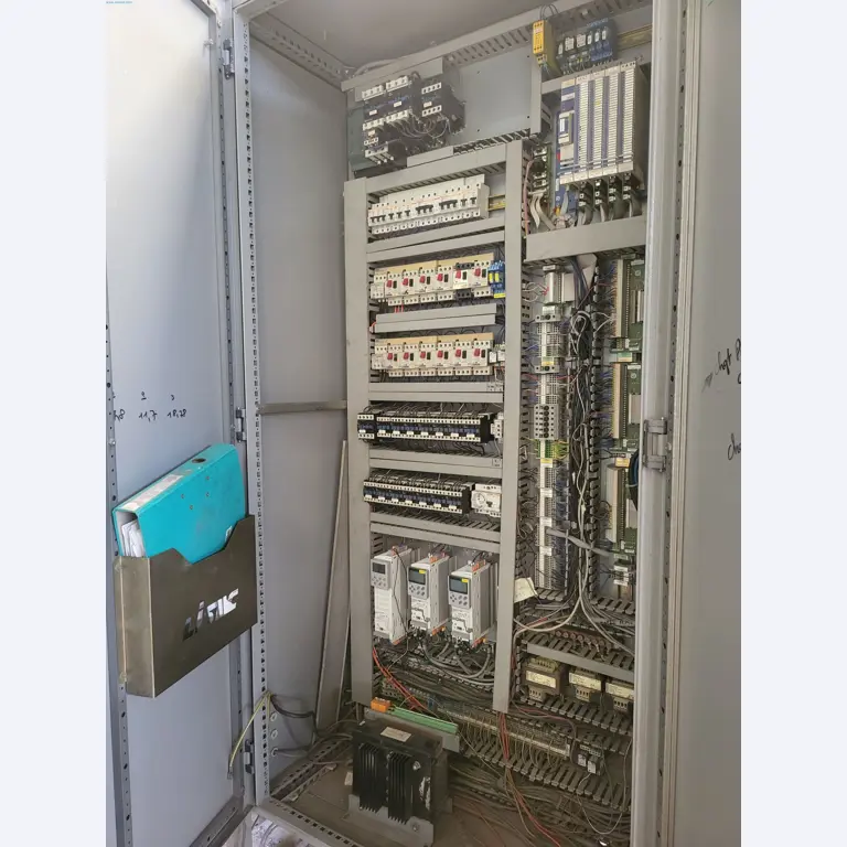 Sale of a complete warehouse of machinery for the glass industry in Spain-8