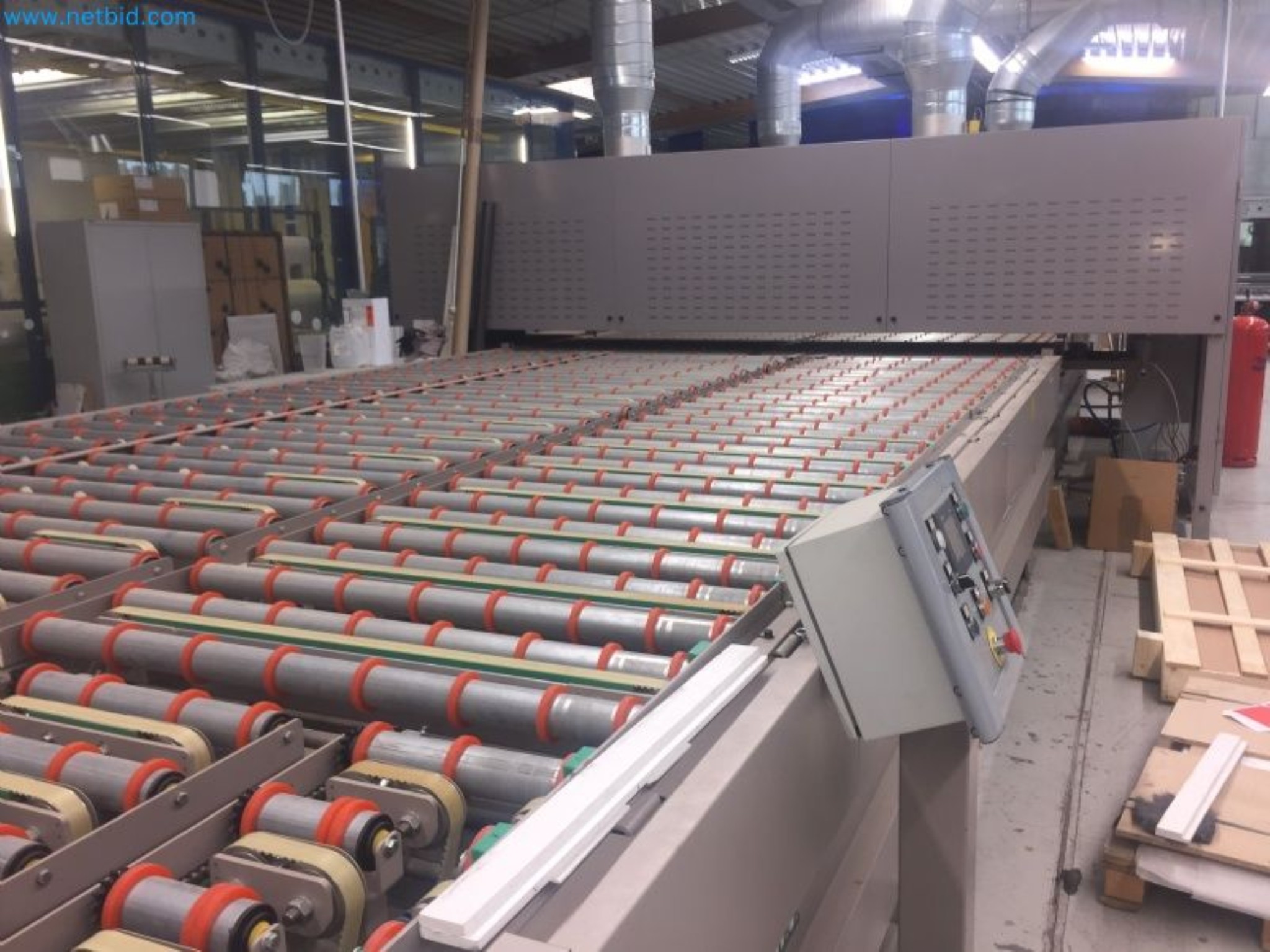 Sale of a complete warehouse of machinery for the glass industry in Spain-9