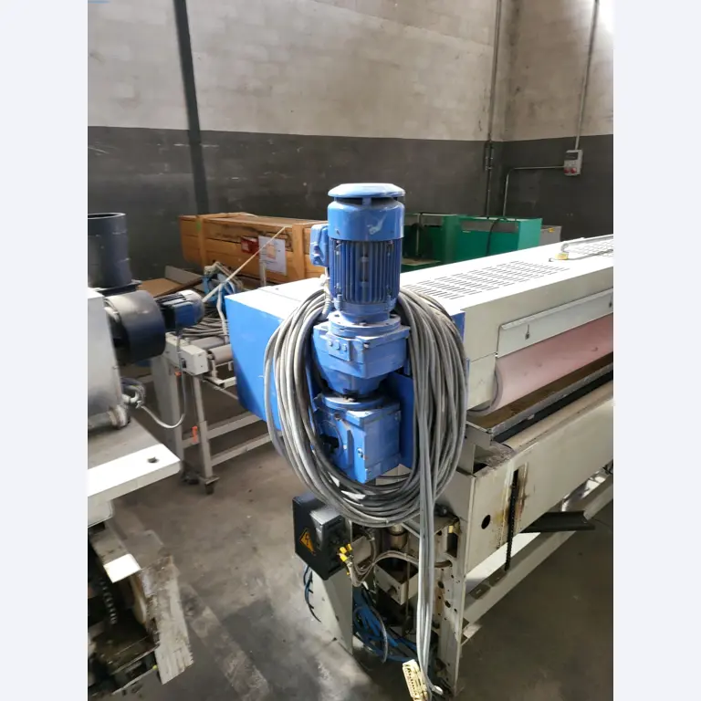 Sale of a complete warehouse of machinery for the glass industry in Spain-11