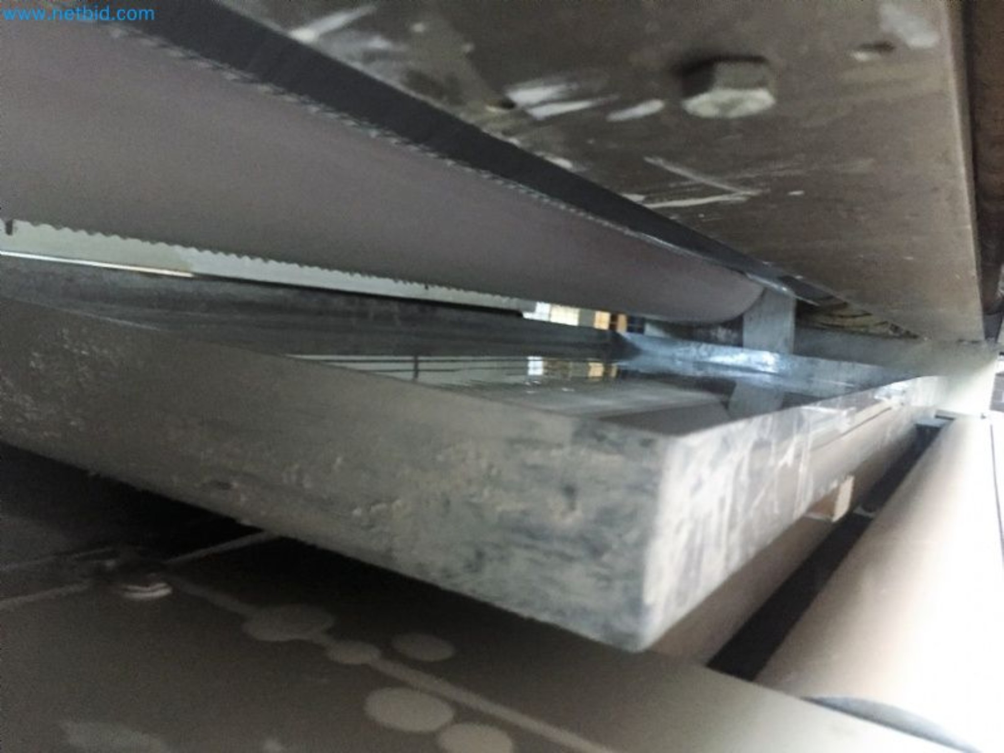 Sale of a complete warehouse of machinery for the glass industry in Spain-15