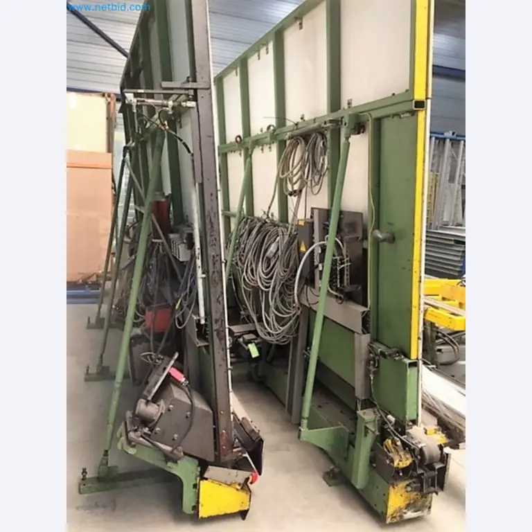 Sale of a complete warehouse of machinery for the glass industry in Spain-13