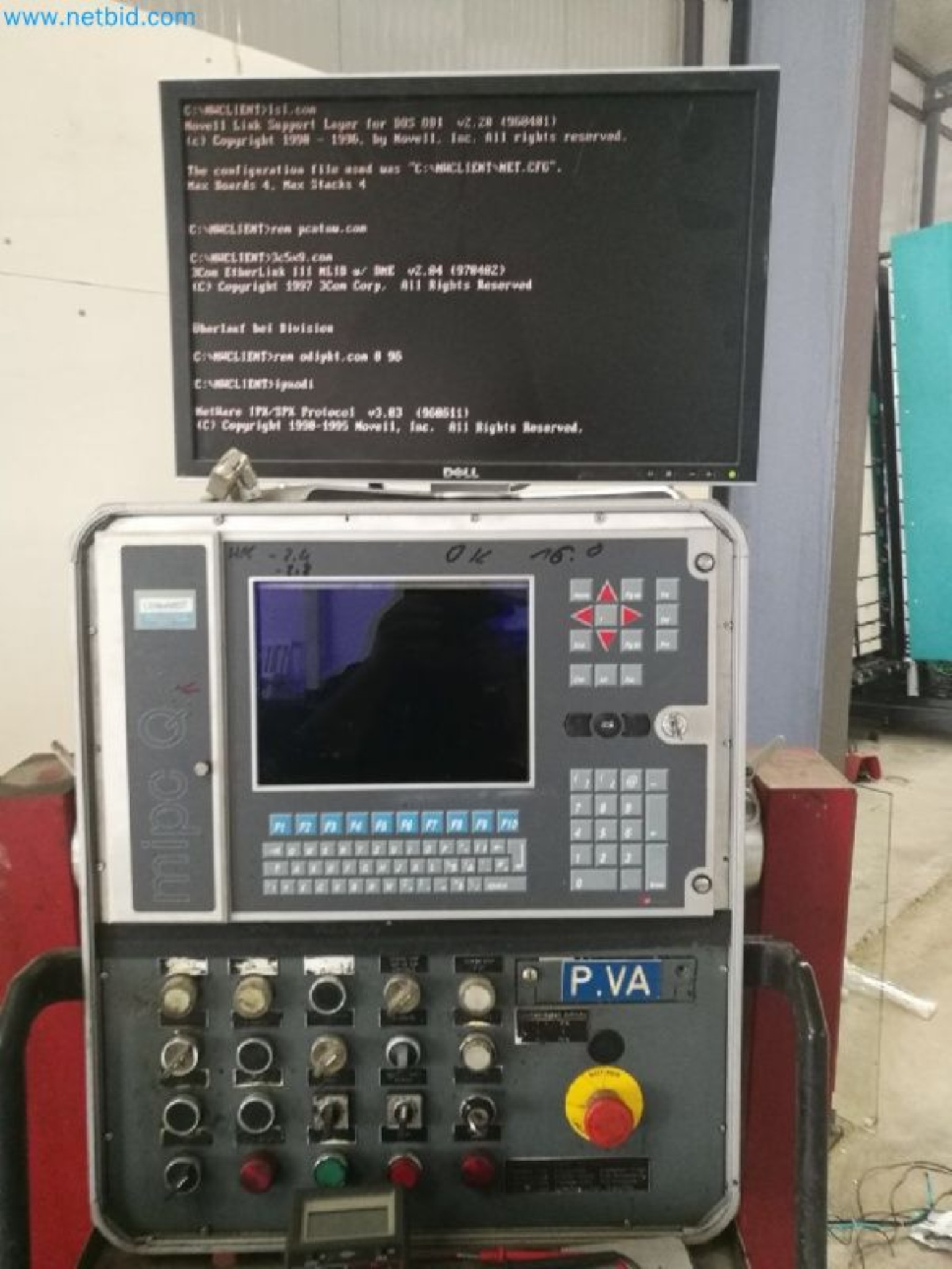 Sale of a complete warehouse of machinery for the glass industry in Spain-16