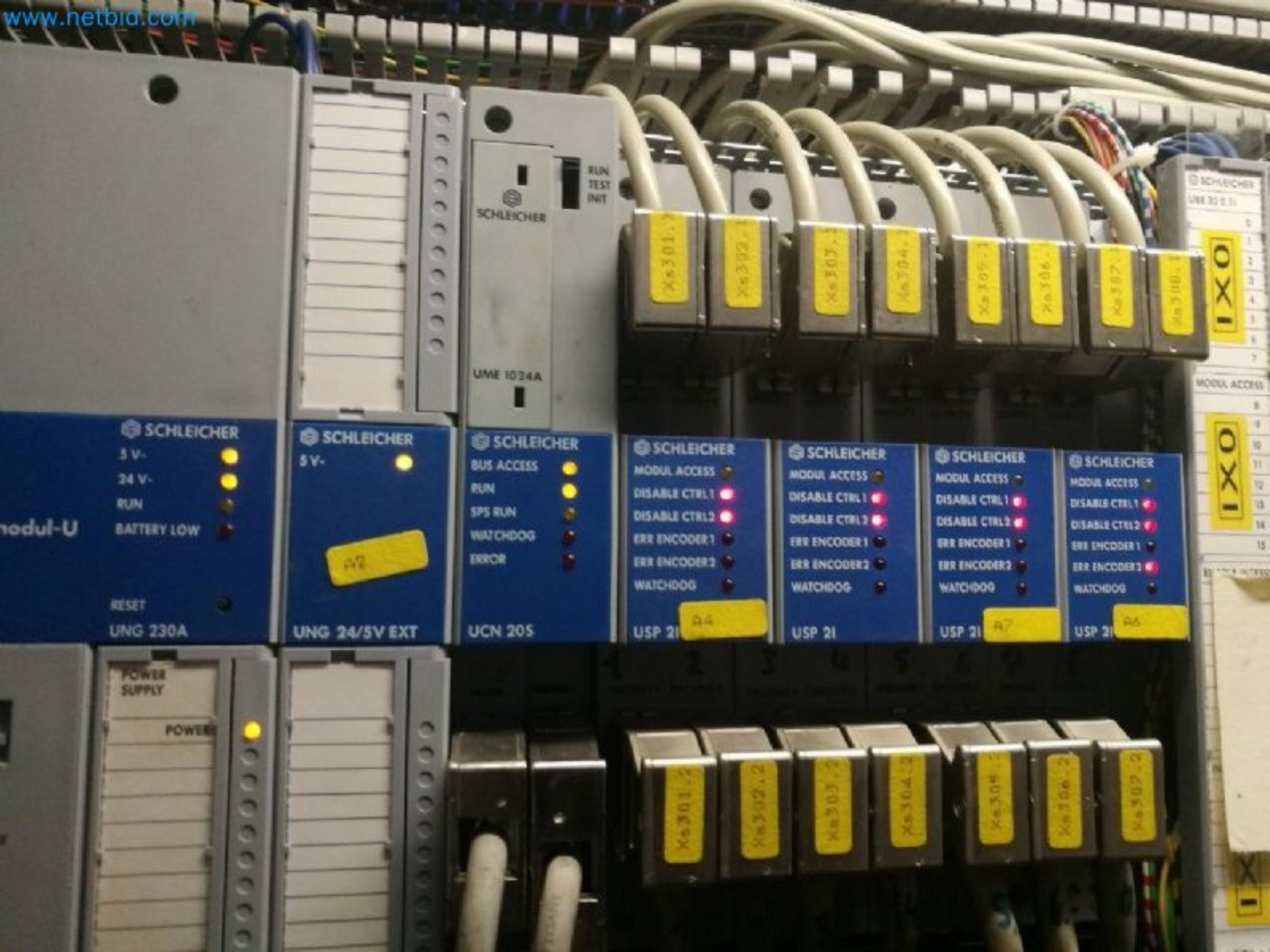 Sale of a complete warehouse of machinery for the glass industry in Spain-18