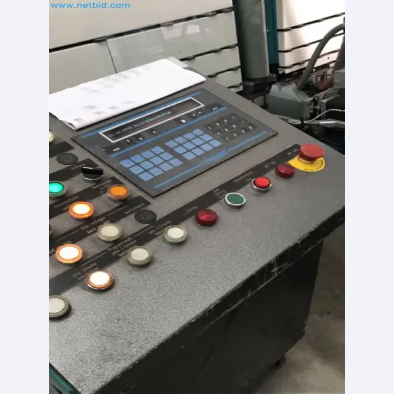 Sale of a complete warehouse of machinery for the glass industry in Spain-6