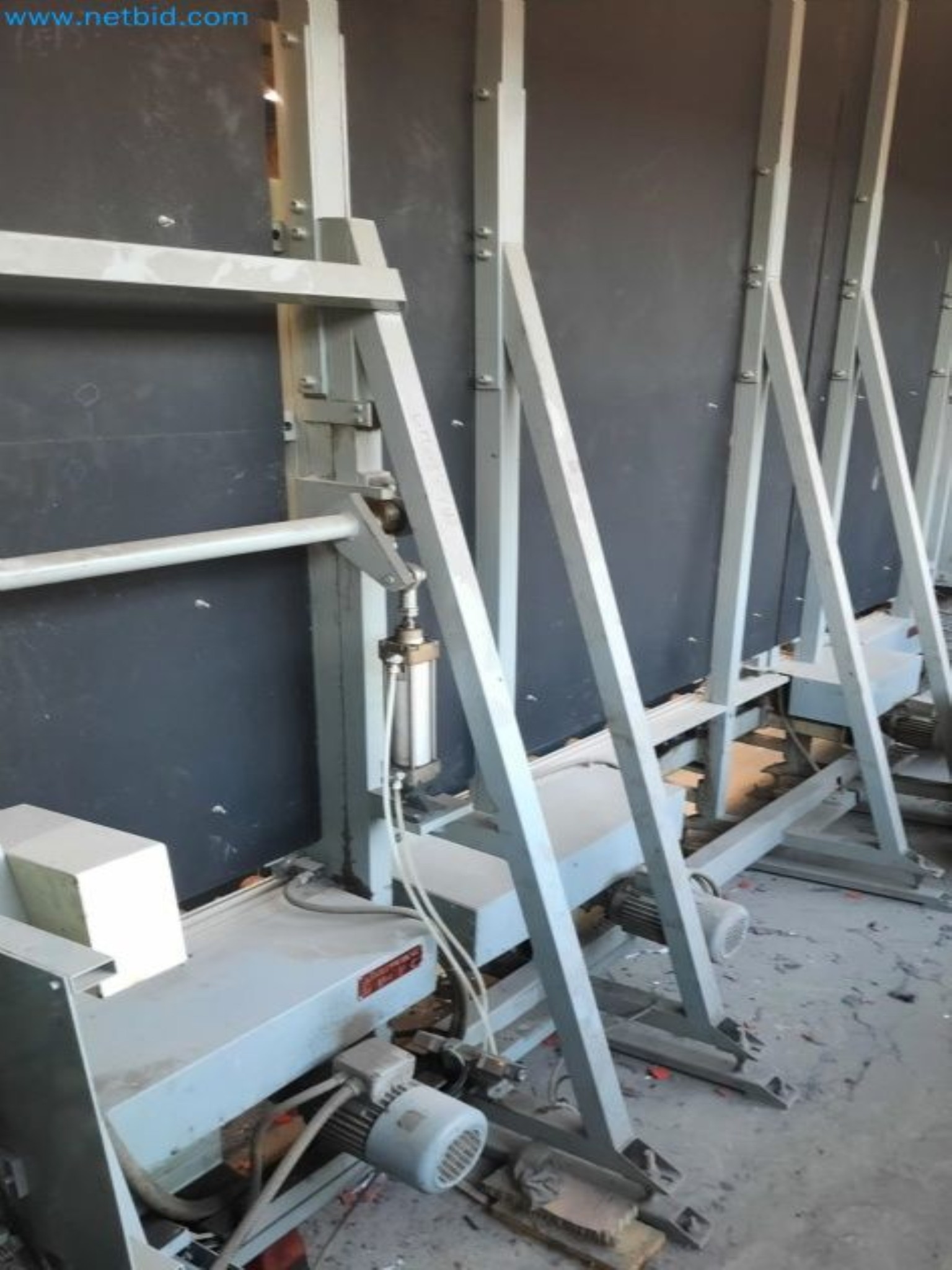 Sale of a complete warehouse of machinery for the glass industry in Spain-2