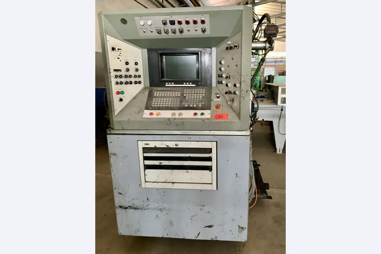 Sale of a complete warehouse of machinery for the glass industry in Spain-4