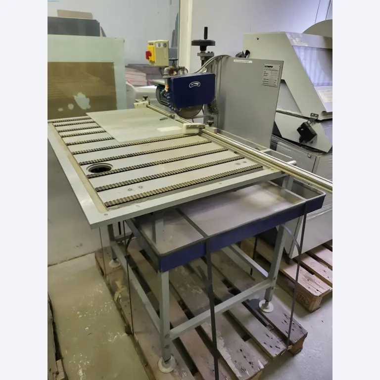 Sale of a complete warehouse of machinery for the glass industry in Spain-2