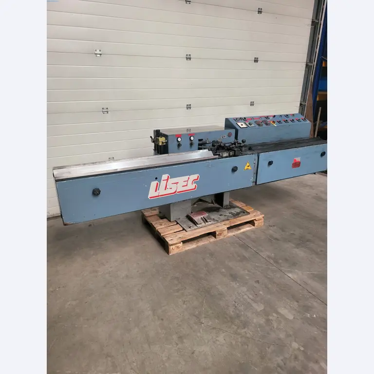 Sale of a complete warehouse of machinery for the glass industry in Spain-2