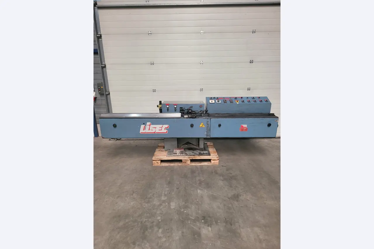 Sale of a complete warehouse of machinery for the glass industry in Spain-4