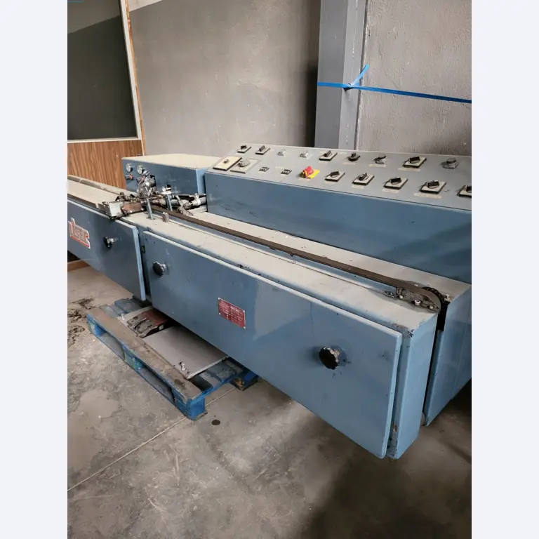 Sale of a complete warehouse of machinery for the glass industry in Spain-7