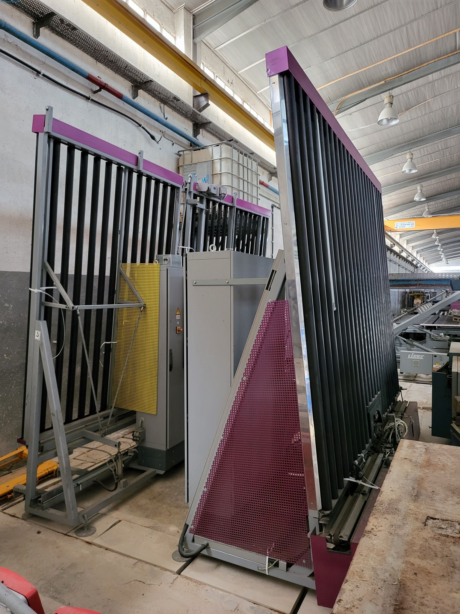 Sale of a complete warehouse of machinery for the glass industry in Spain-20