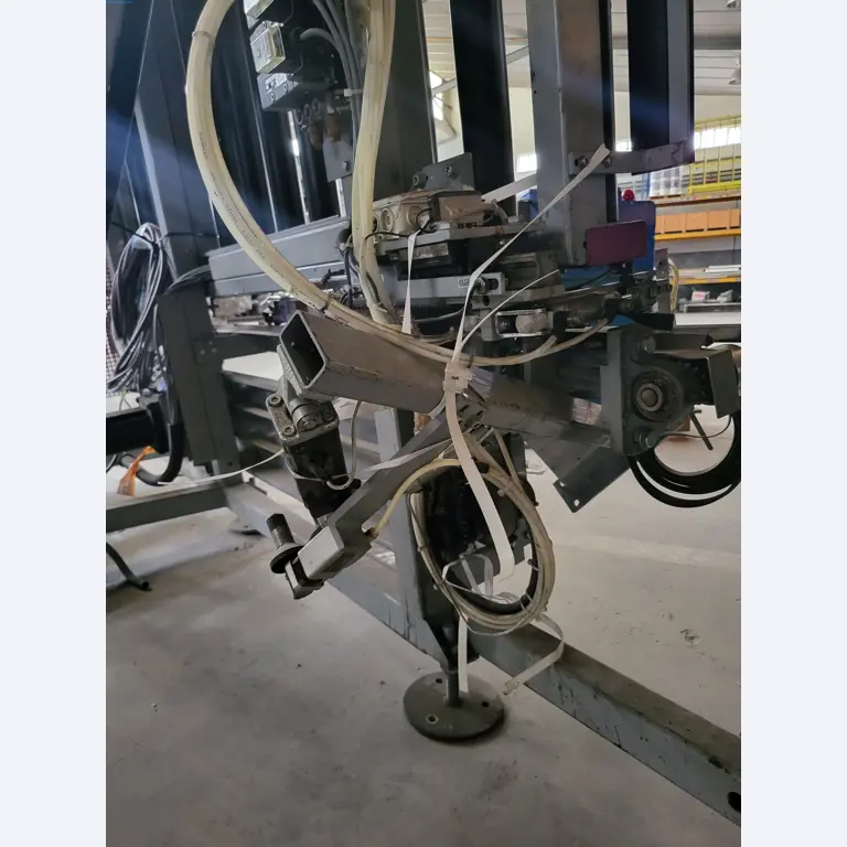 Sale of a complete warehouse of machinery for the glass industry in Spain-23