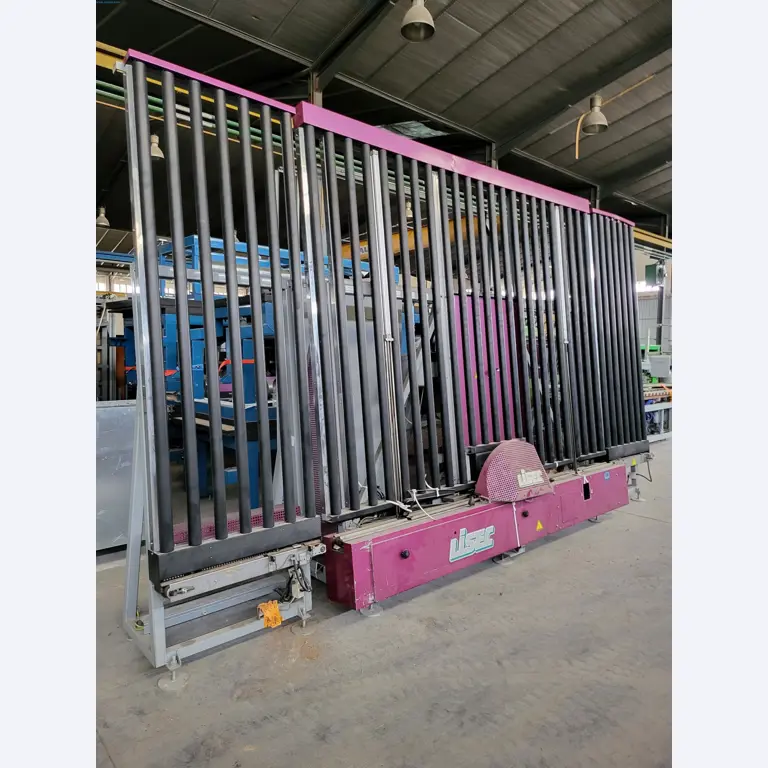 Sale of a complete warehouse of machinery for the glass industry in Spain-30