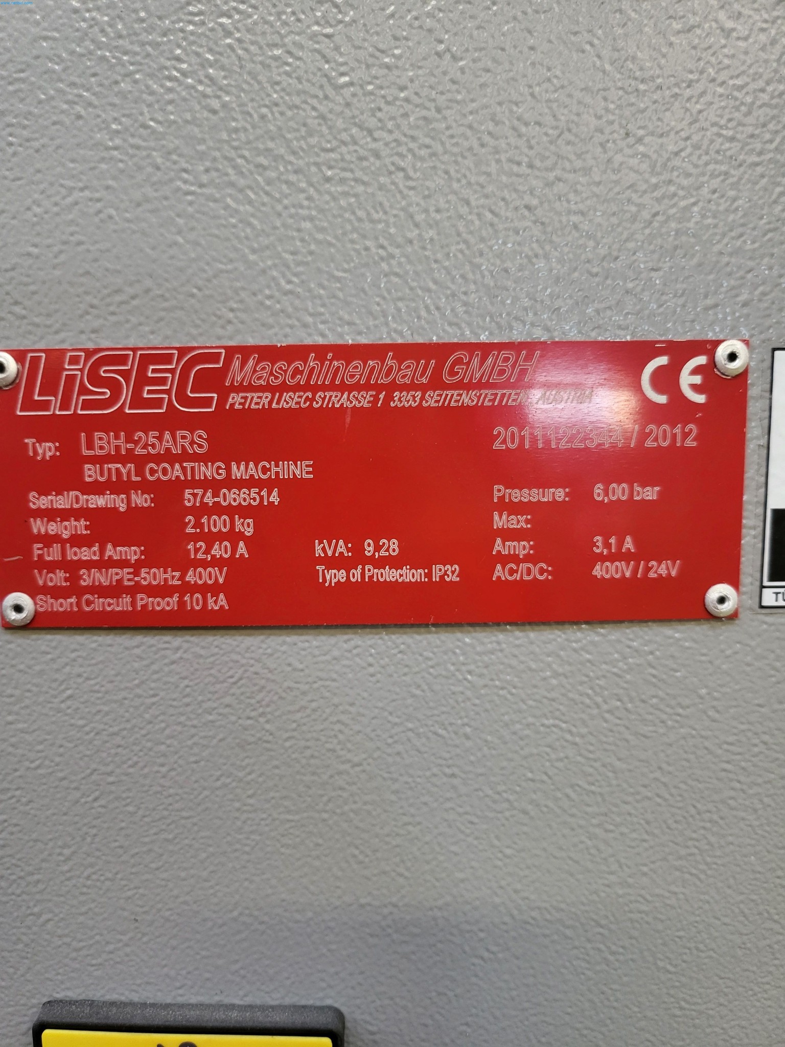 Sale of a complete warehouse of machinery for the glass industry in Spain-40