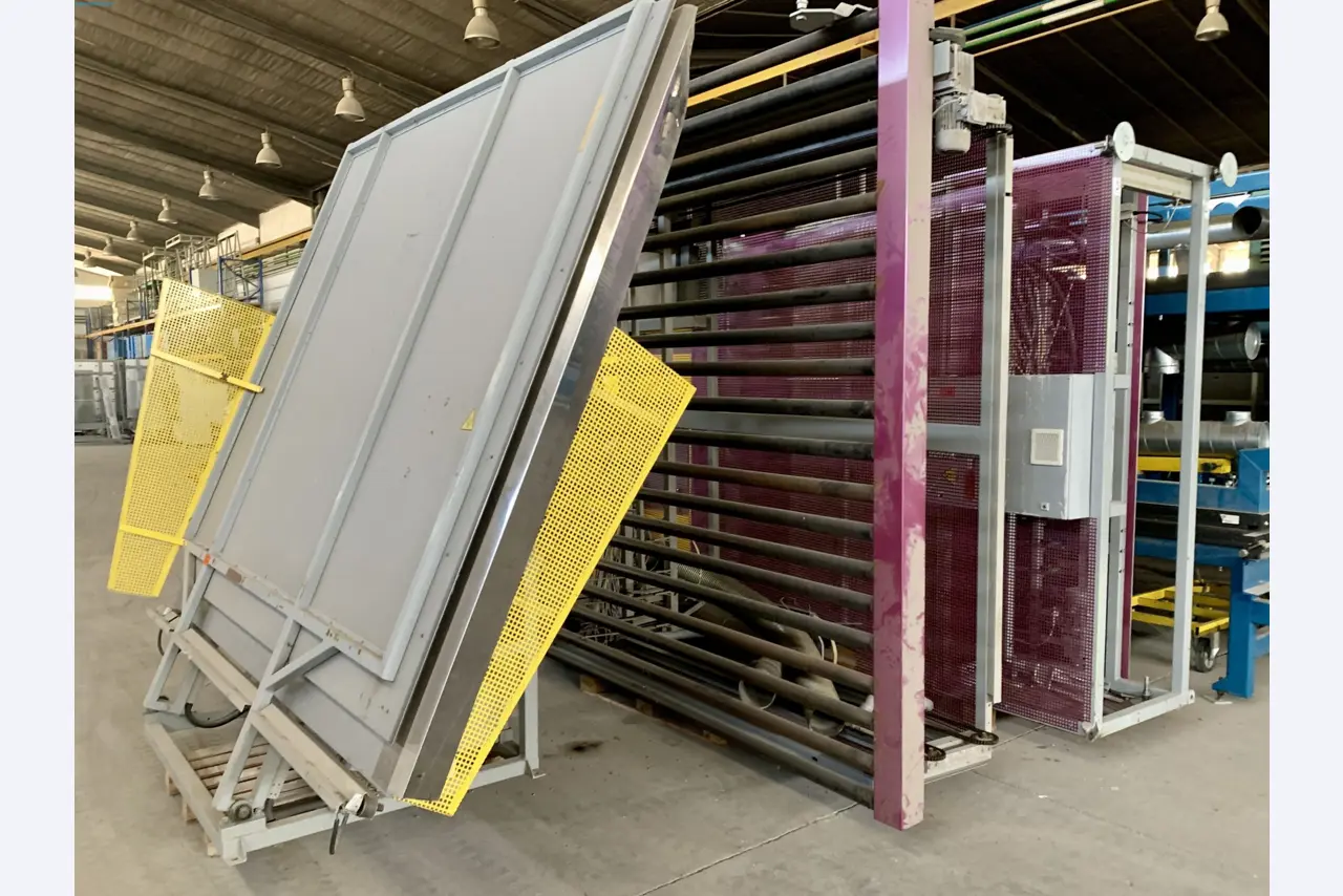 Sale of a complete warehouse of machinery for the glass industry in Spain-51