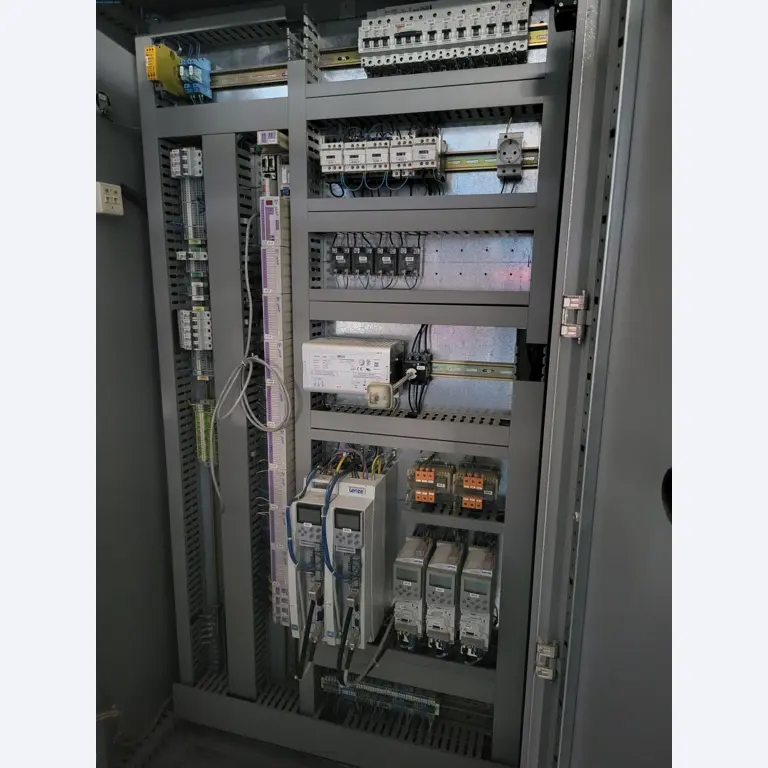 Sale of a complete warehouse of machinery for the glass industry in Spain-9