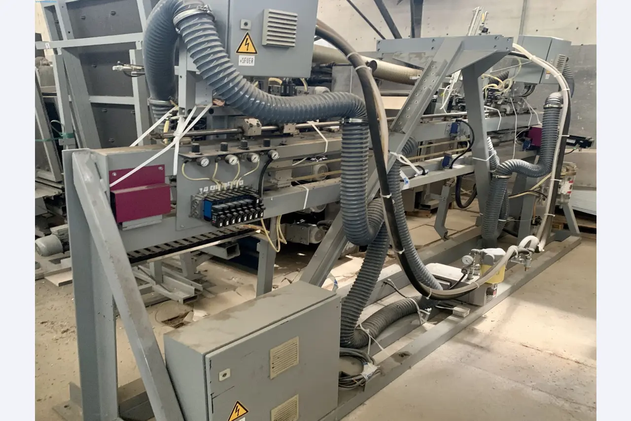 Sale of a complete warehouse of machinery for the glass industry in Spain-1