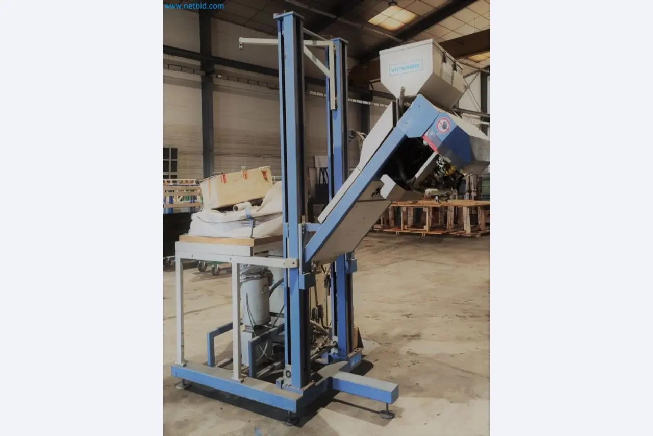 Sale of a complete warehouse of machinery for the glass industry in Spain-1